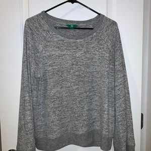 Dip gray sweater with flare sleeves